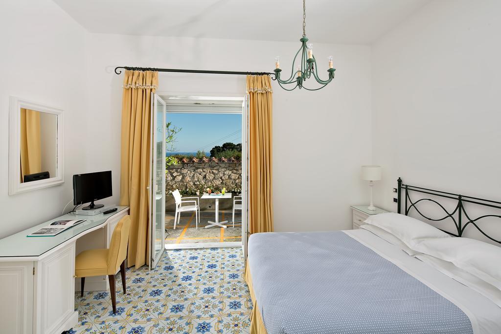 Hotel Canasta Capri Szoba fotó