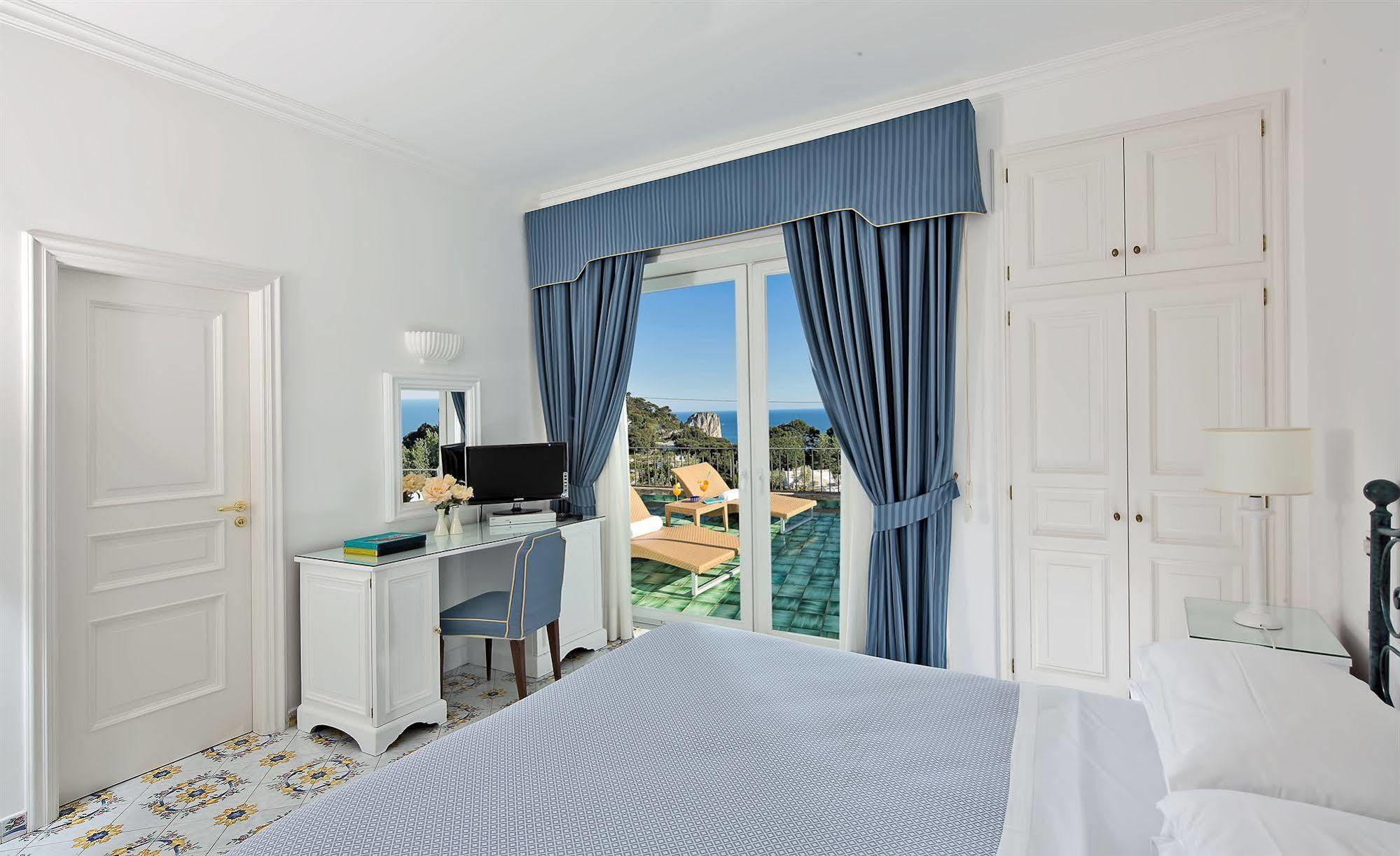 Hotel Canasta Capri Kültér fotó